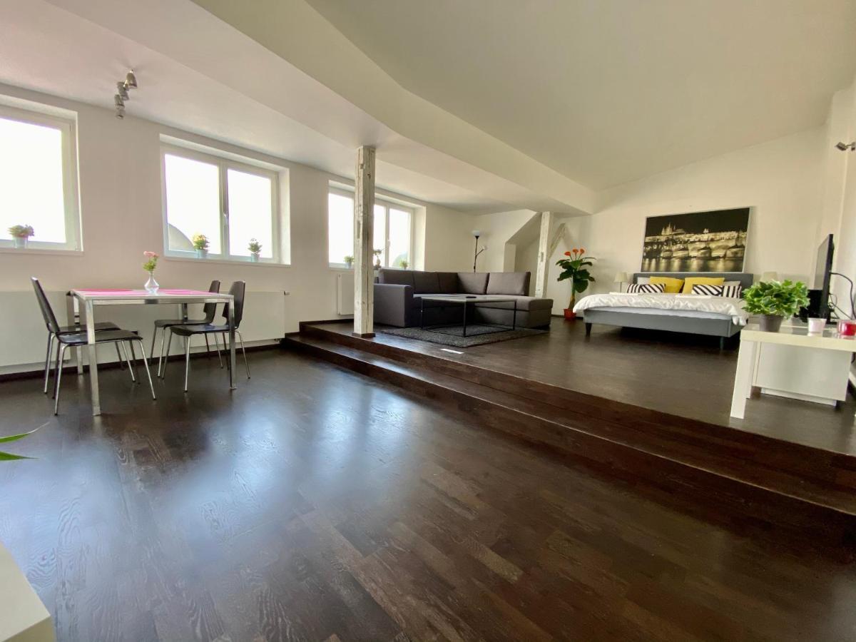 Prague Castle View Apartment Ngoại thất bức ảnh